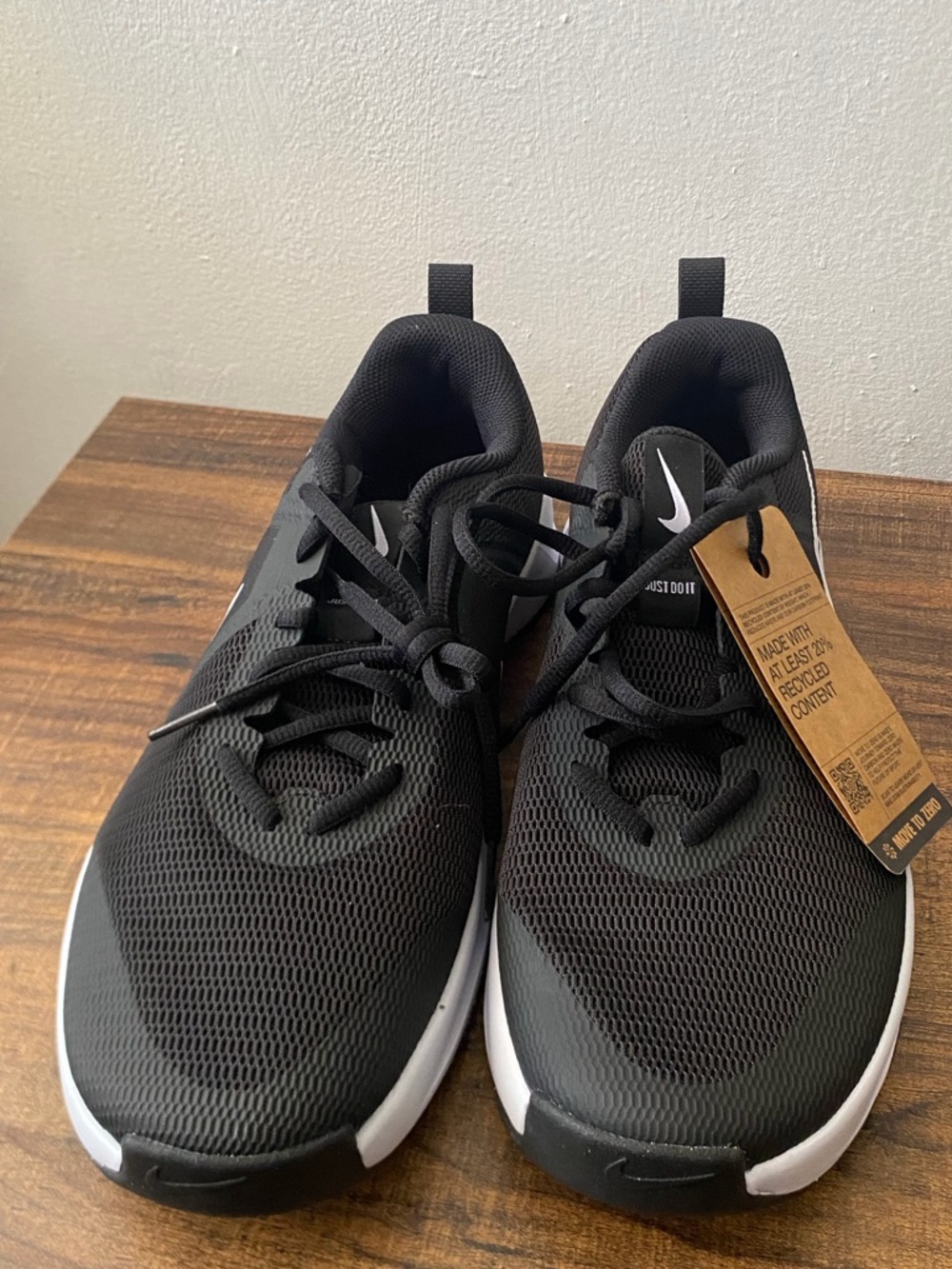 Nike MC Trainer 3 workout shoe. Women Size 12 / new with tag / no shoe box - Picture 2 of 6